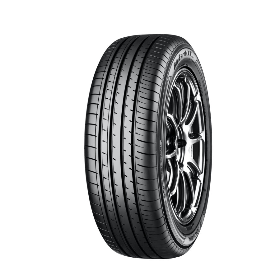 2256018 100V YOKOHAMA BLUEARTH-XT AE61 